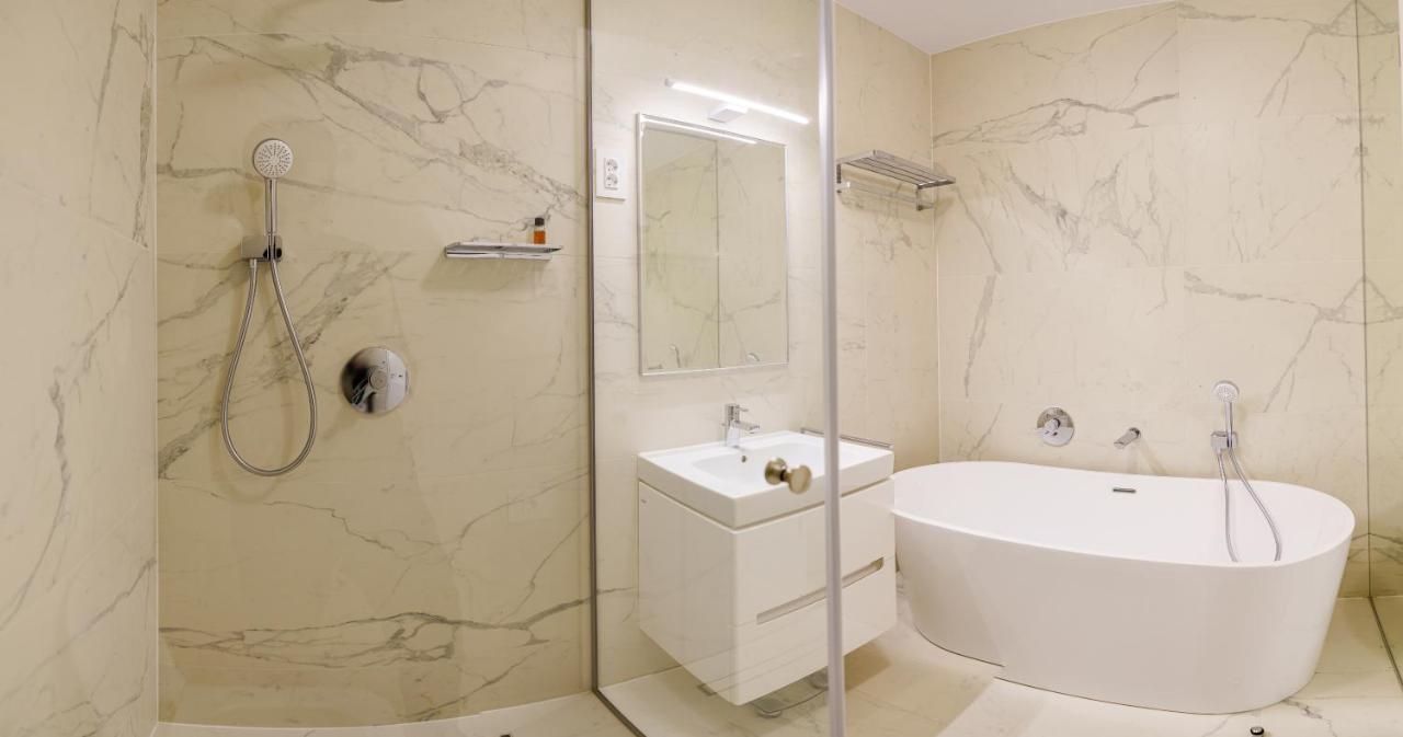 Green Garden Stejeris, Drumul Poienii Brasov Ngoại thất bức ảnh